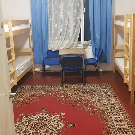 Hostel Host Mokot Park *